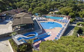 Bungalow Luxe 3 Chambres Surplombant Le Golf De St Tropez